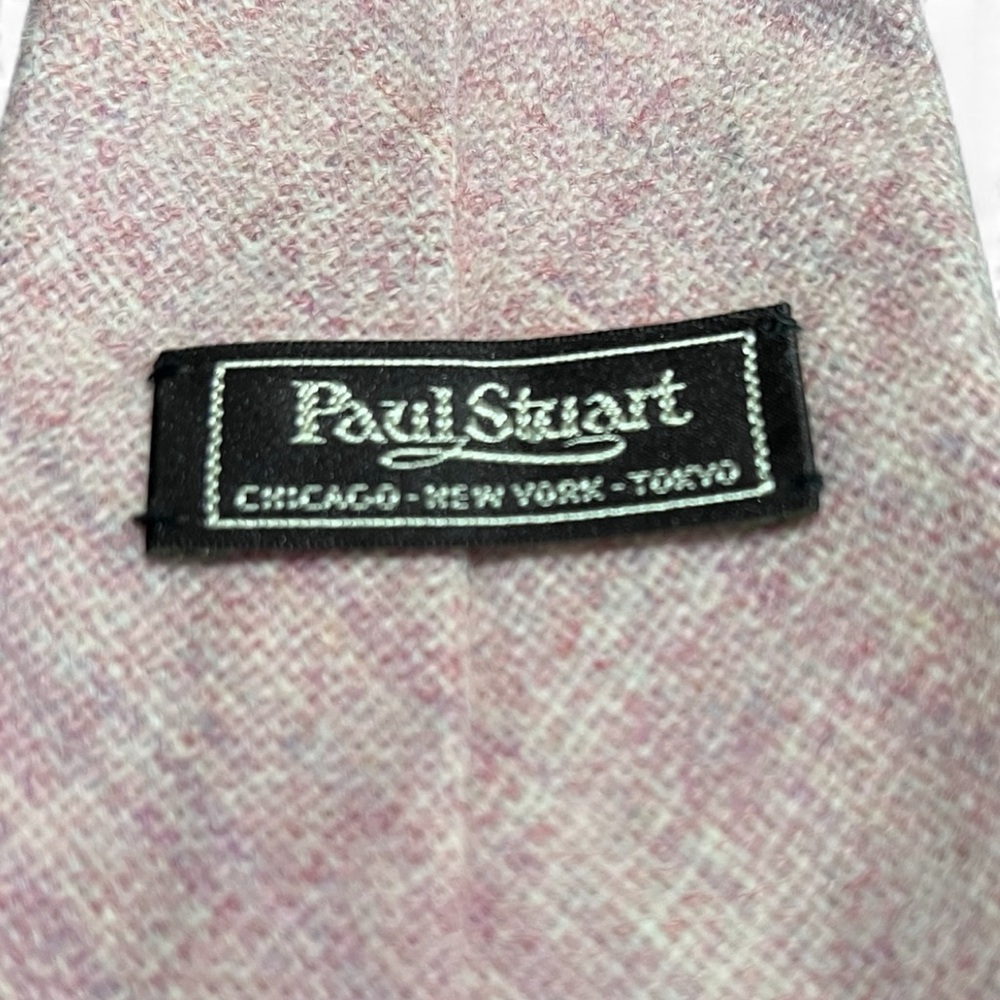 Paul Stuart Sophisticated Light Pink Wool Tie - Picture 3 of 5